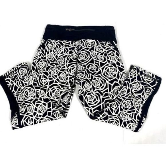 Lululemon Real Quick Crop Pants Full On Luxtreme POSEY Black White Women Size 4 - Picture 6 of 6